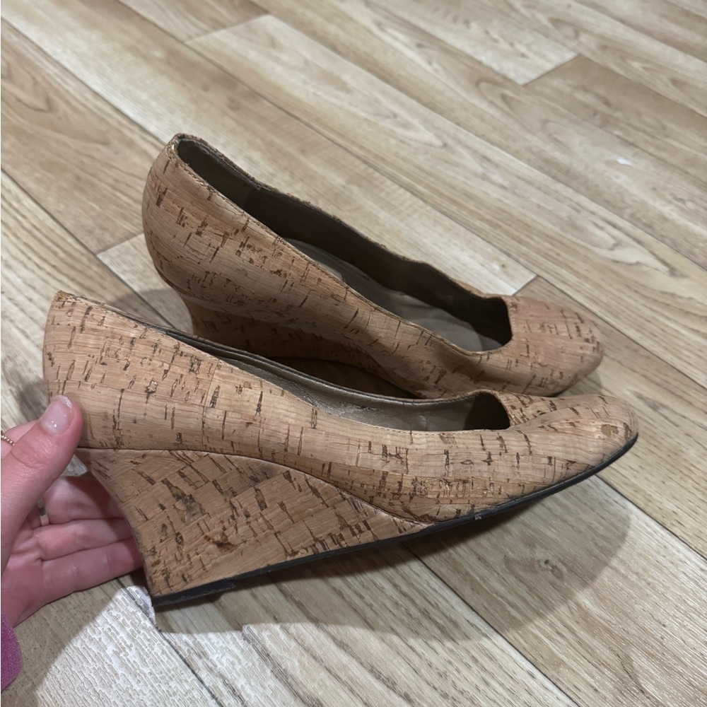 Cork designed wedges